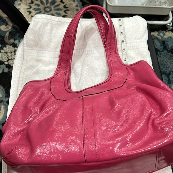 (1405) COACH PURSE ERGO PLEADED PATENT LEATHER HANDBAG FUCHSIA - Picture 15 of 16